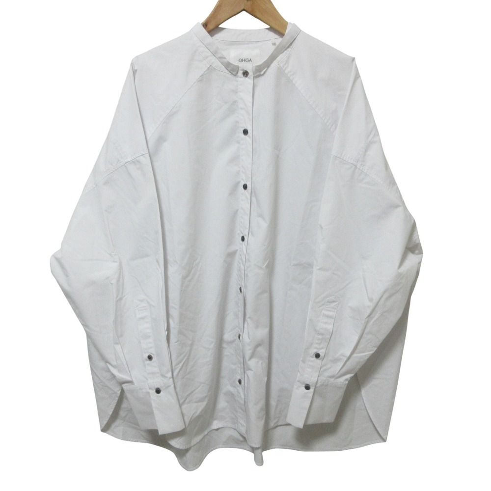 新品タグ付き　OHGA オーガ　ラッフル　シャツ　ブラウス　ホワイト 新品タグ付きOHGA オーガラッフルシャツブラウスホワイト