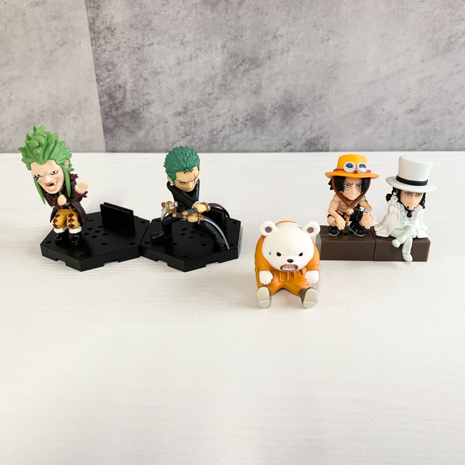 ワンピース一番くじ フィギュアセット♪ ワンピース 一番くじ フィギュア セット - メルカリ