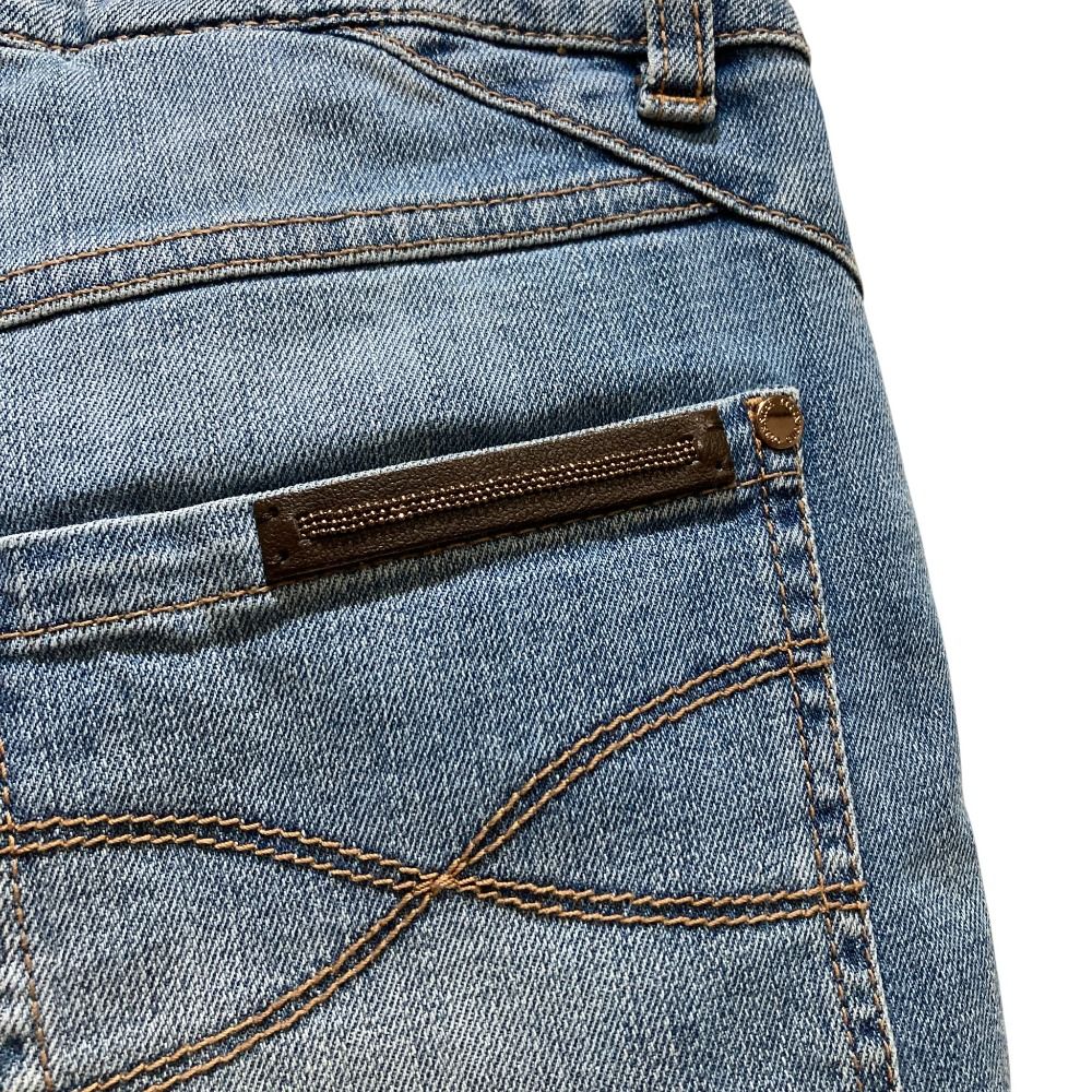 【美品】BRUNELLO CUCINELLI デニム ウォッシュ加工 モニーレ 美品】BRUNELLO CUCINELLI デニム ウォッシュ加工 モニーレ