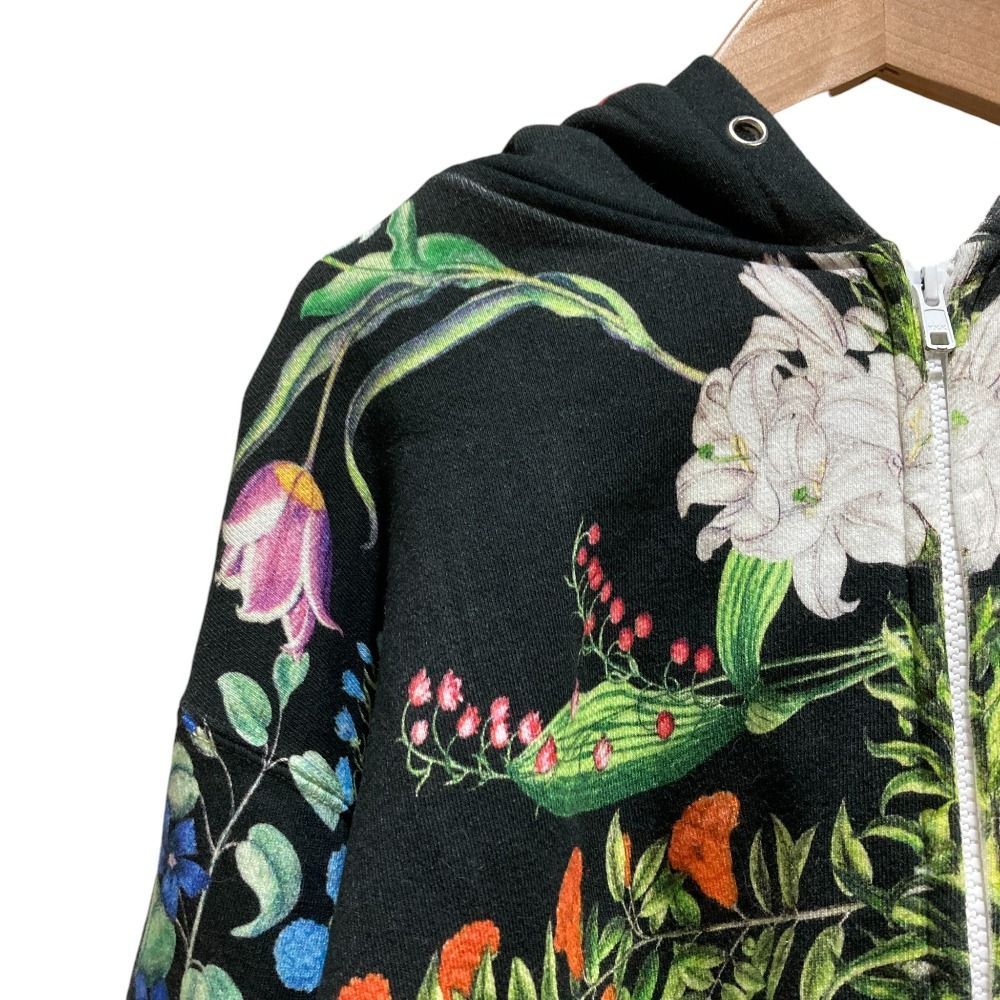 美品 Ahcahcum あちゃちゅむ お花の体 ジップアップパーカー ブラック