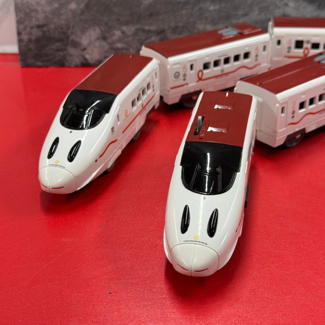 プラレール いっぱいつなごう800系新幹線6両編成セット Amazon.co.jp: プラレール いっぱいつなごう新800系新幹線6両編成