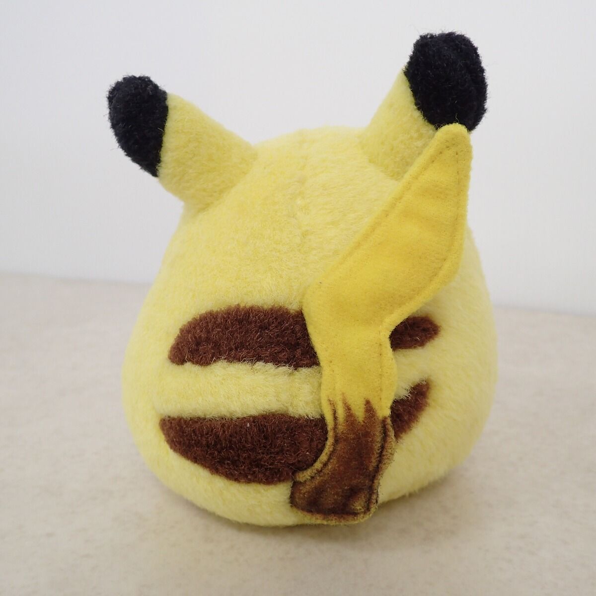 ポケモン TOMY ぬいぐるみ おなかを押すとなく! ピカチュウ 紙タグ無し 