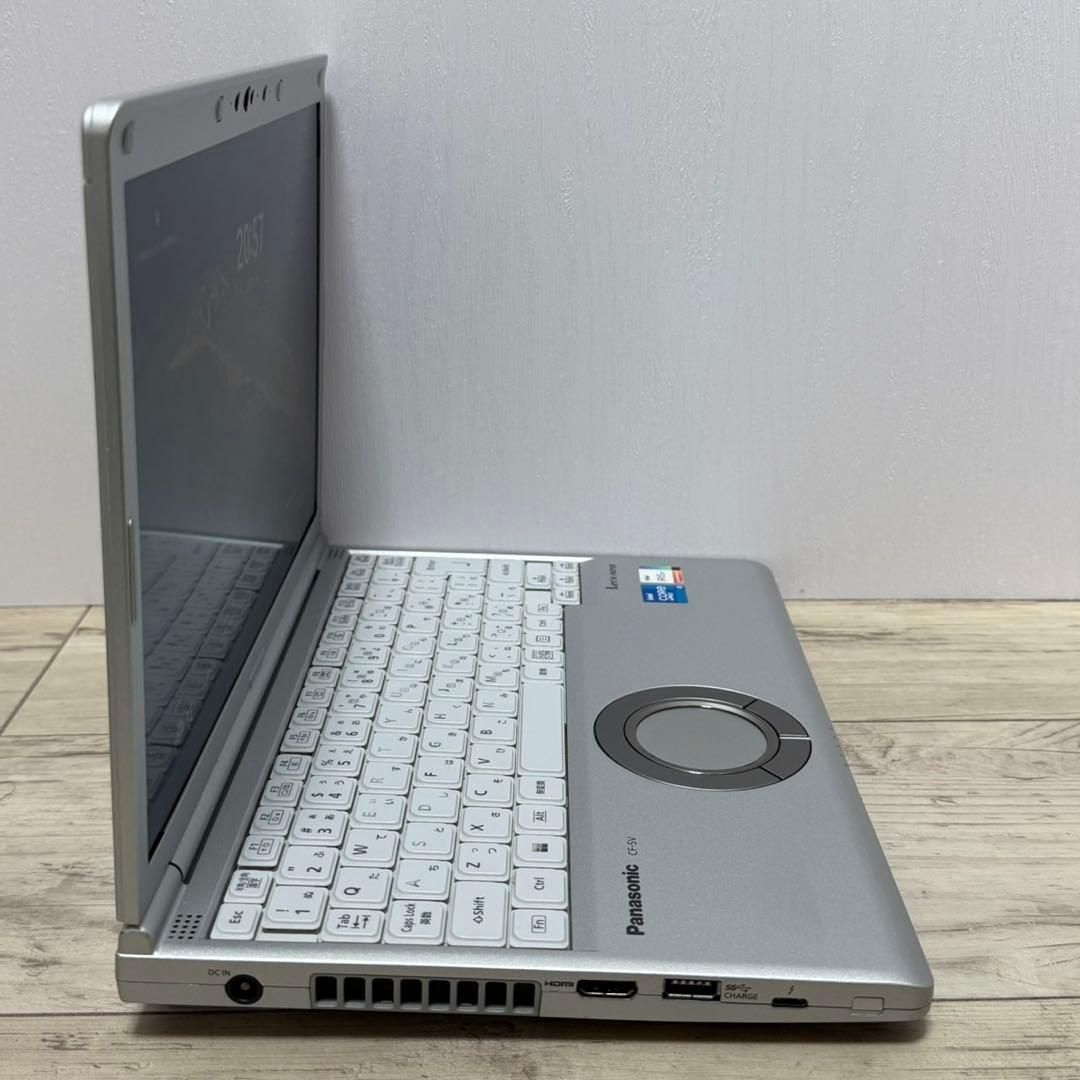 ☆上位機種☆レッツノート CF-SV1 11世代i5&16GB SSD256GB ☆上位機種☆レッツノート CF-SV1 11世代i5&16GB SSD256GB Office付き