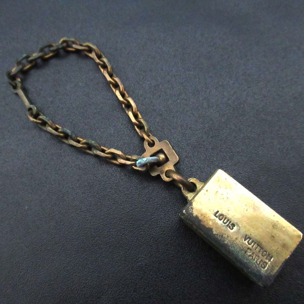 ルイヴィトン ヴィンテージ　トランク型　キーホルダー ゴールド　希少　限定品 ルイヴィトン ヴィンテージ トランク型 キーホルダー ゴールド 希少