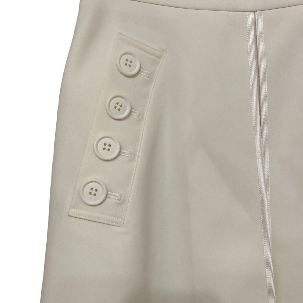 フォクシー　スカート　ホワイト　38　美品　未使用級　FOXEY スカート 美品 FOXEY NEW YORK フォクシーニューヨーク ストレッチスーチング