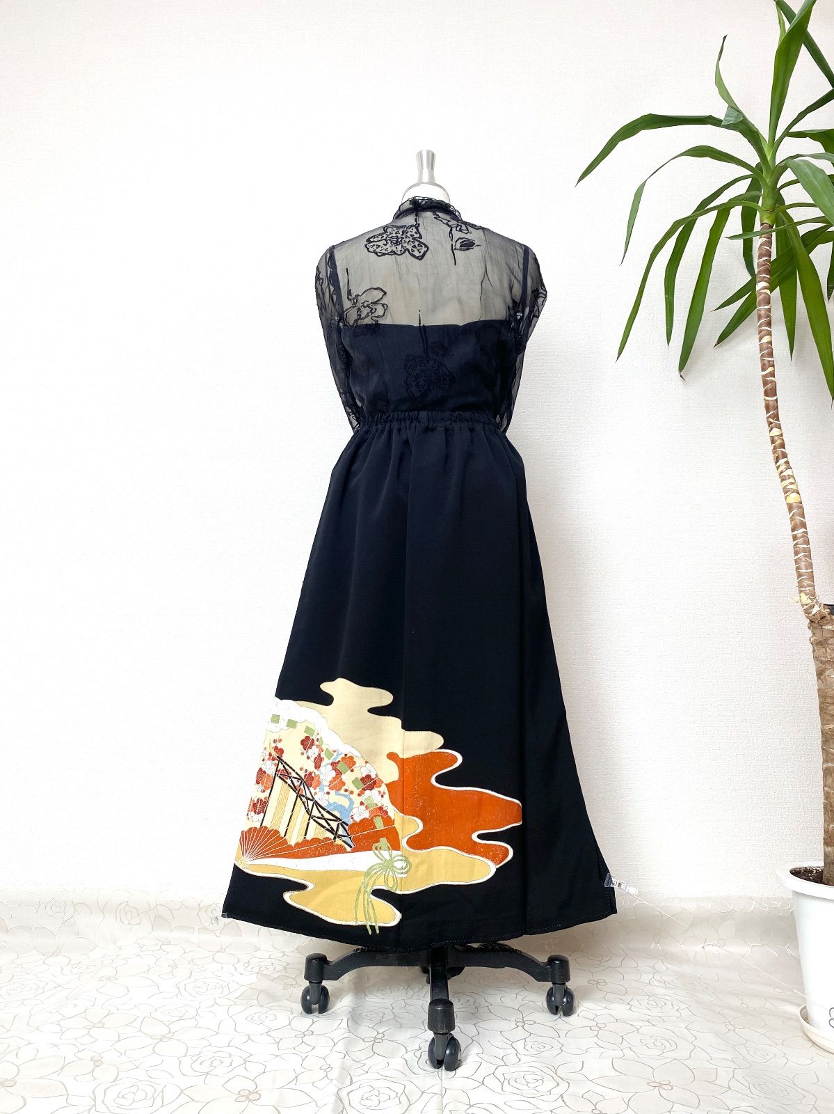 大人可愛いセレブ着物スカートフリーサイズ黒留袖着物リメイクロングスカート5850 大人可愛いセレブ着物スカートフリーサイズ黒留袖着物リメイクウエスト