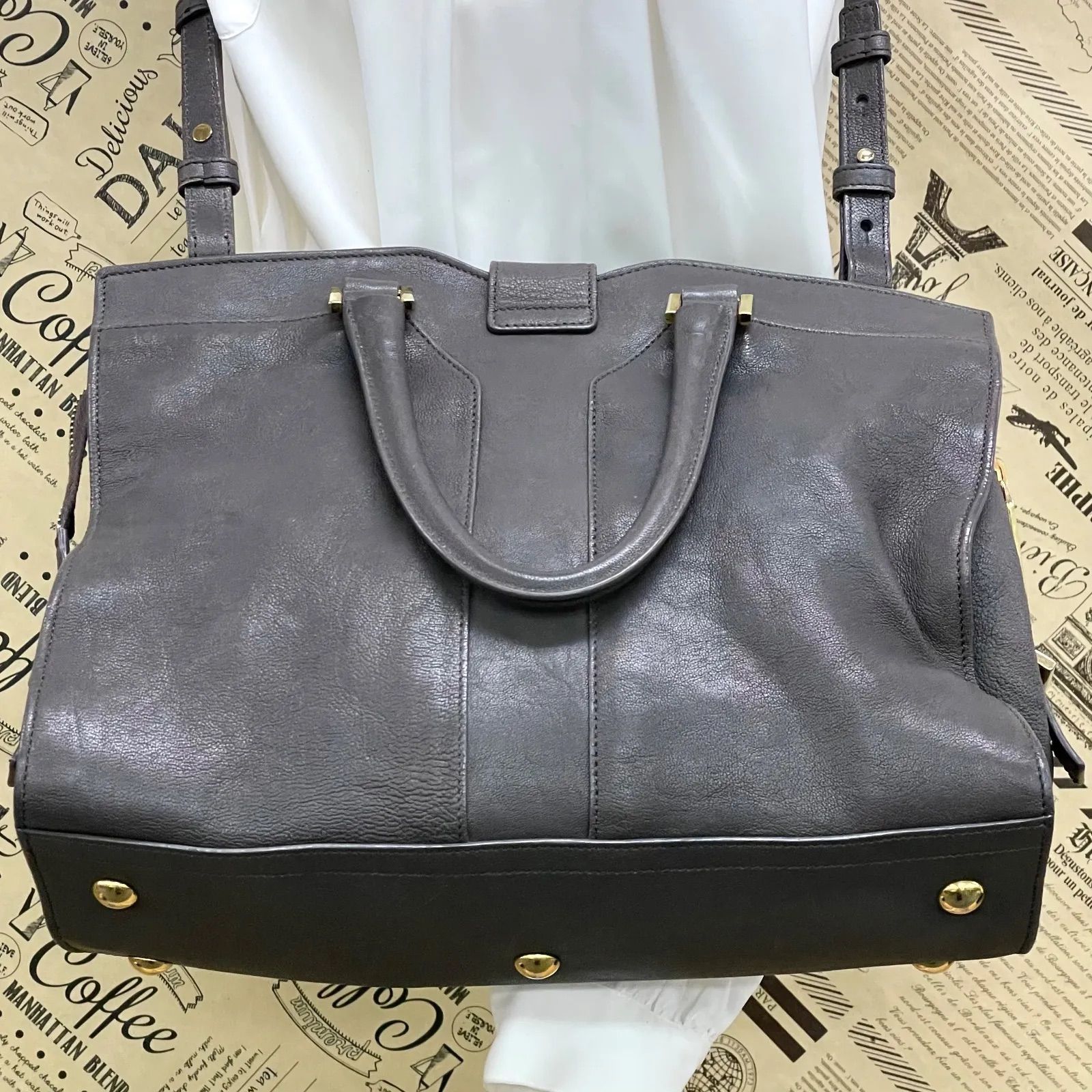 サンローランYラインプチカバスレザー2wayハンドショルダーバックグレー 楽天市場】【美品】サンローラン 【YVES SAINT LAURENT】Yライン