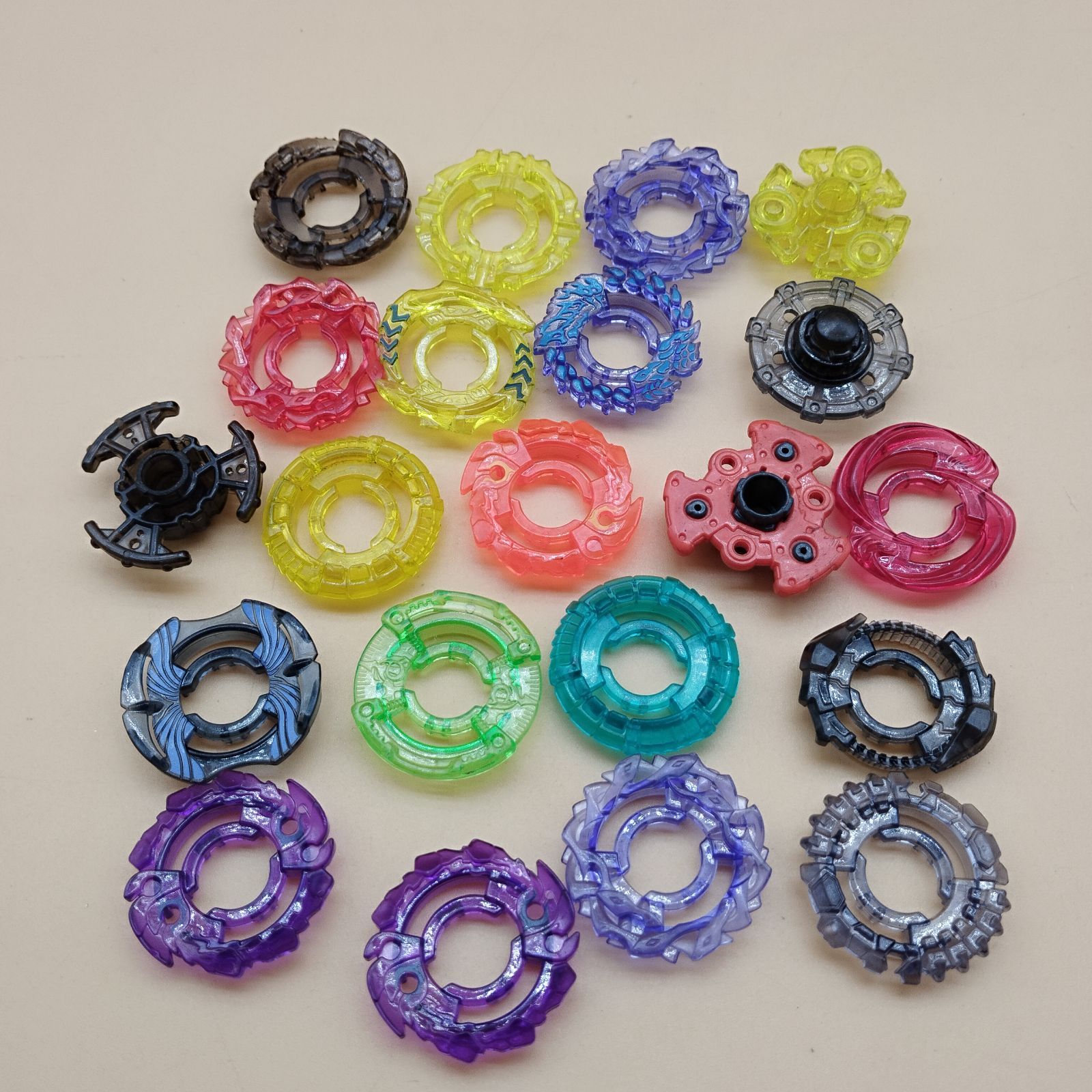 d*3様 ベイブレード セットまとめ売りします！ D31873】ベイブレード まとめ売り ※ジャンク※ - メルカリ