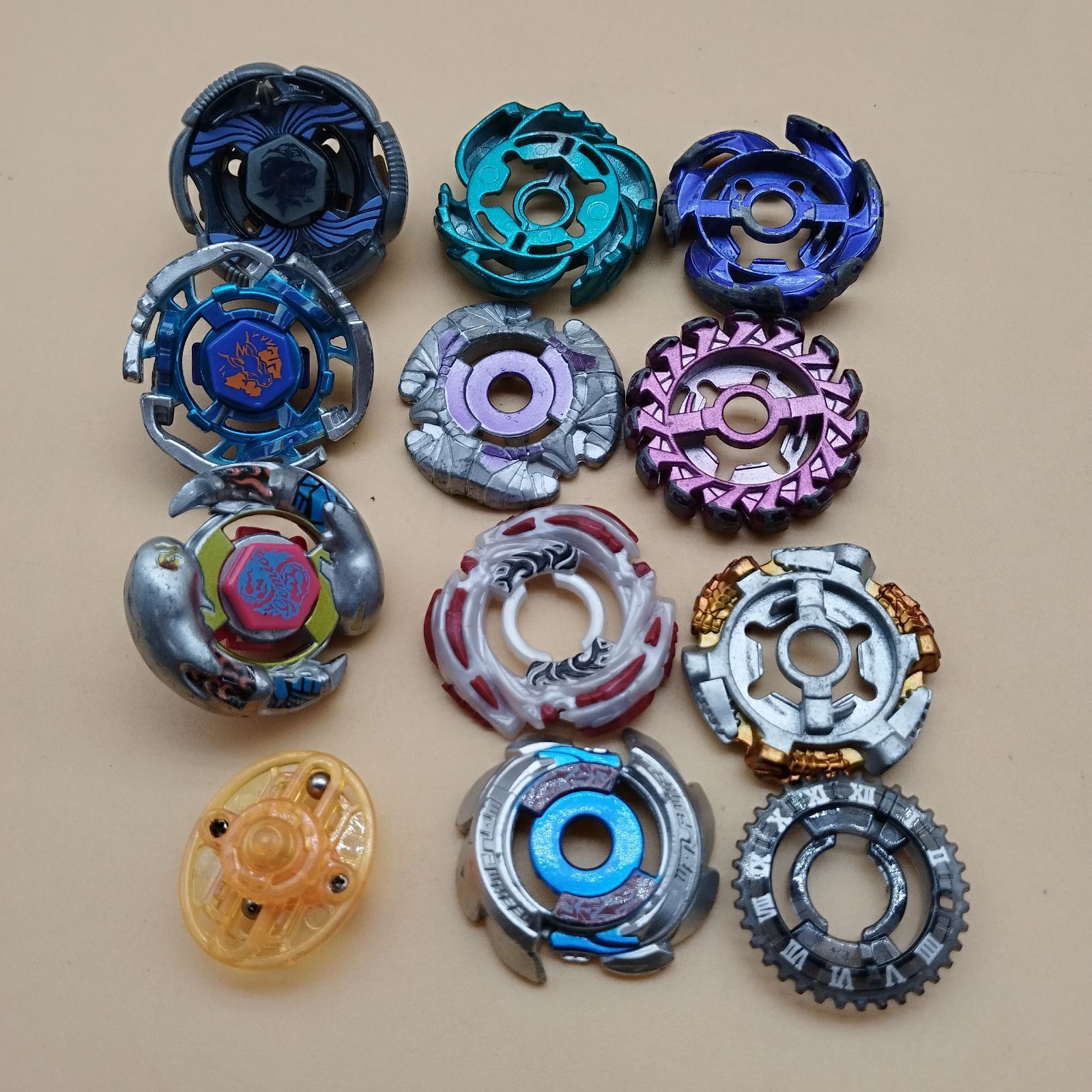 D31873】ベイブレード まとめ売り ※ジャンク※ - メルカリ