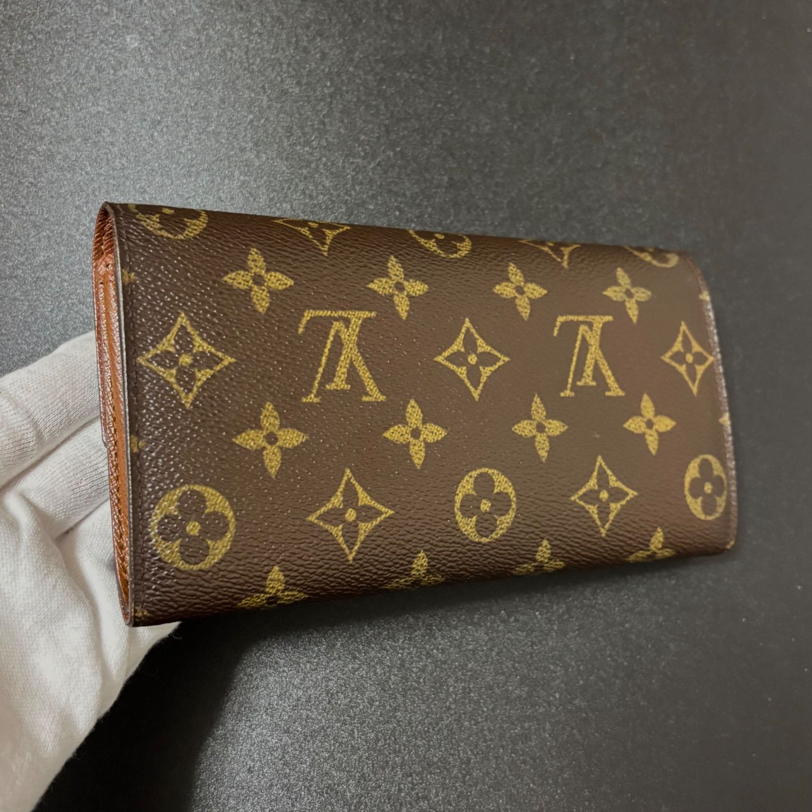 v3 ポルトモネ クレディ ポルトフォイユ サラ 旧型 Louis Vuitton ルイ