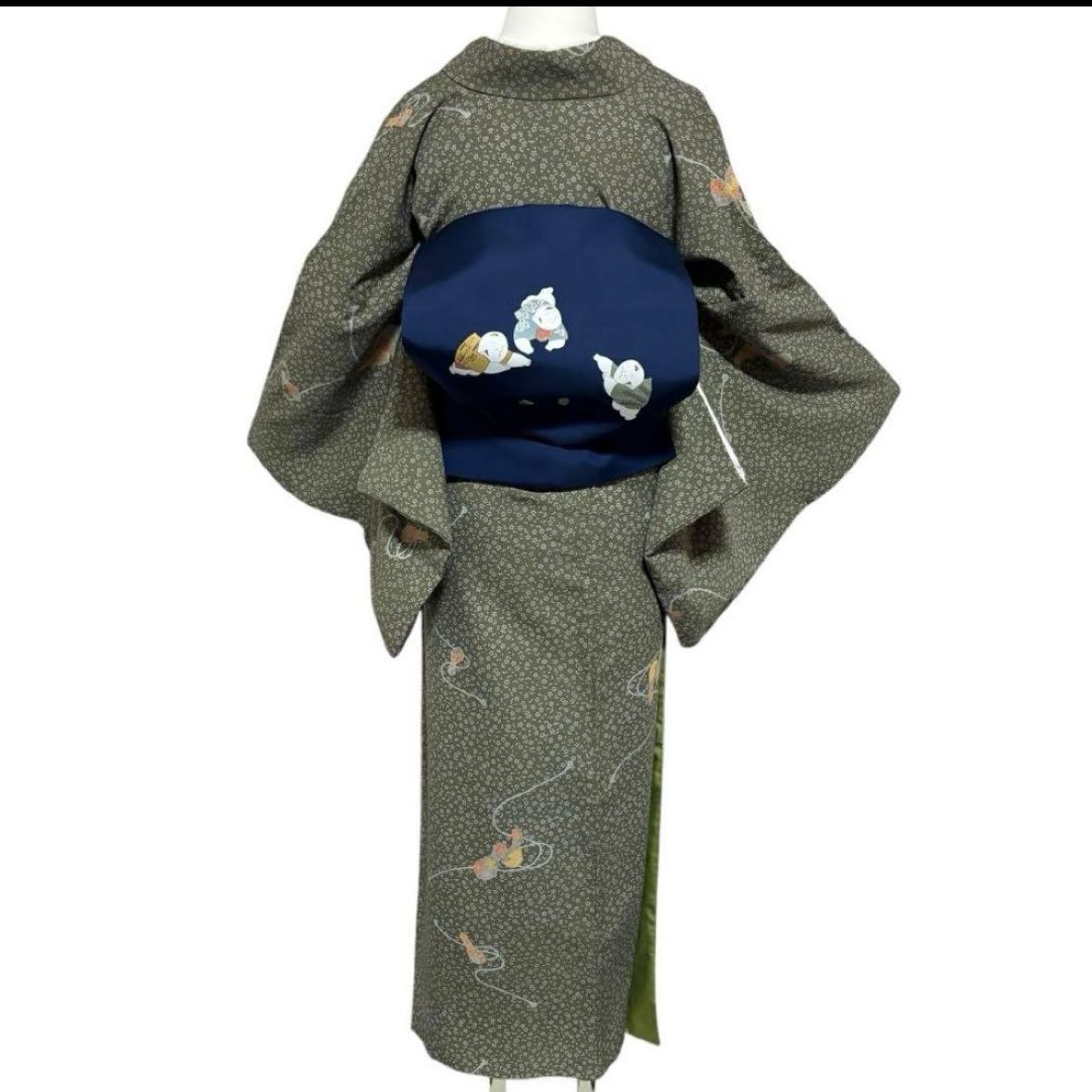 【未使用に近い美品】正絹小紋フルセット　袷　縮緬　鈴乃屋謹製　新品未使用袋帯 未使用近い 美品 袷 正絹 縮緬 紋付き 訪問着 フルセット - メルカリ