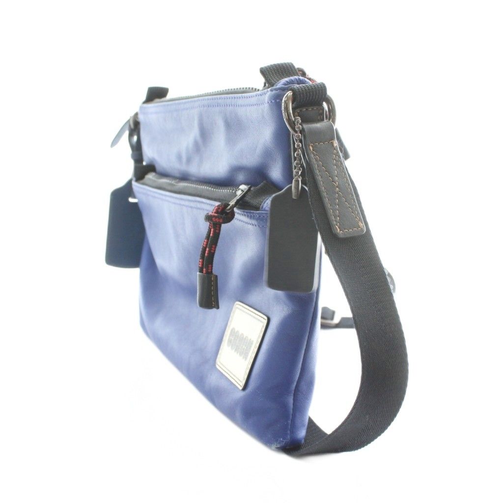 美品　コーチ COACH メンズ メッセンジャーバッグ レザー ブルー 新品同様 送料無料 コーチ COACH メンズ レザー ミニ エッジ ウエスト