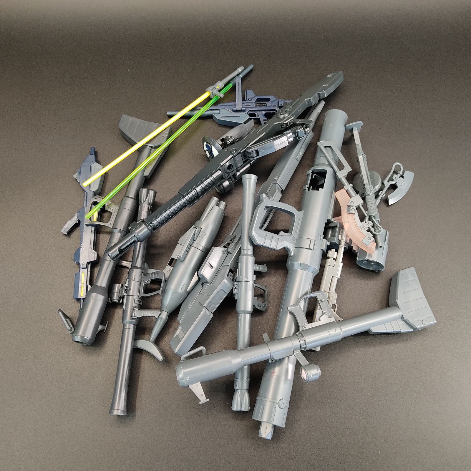 ガンプラ【未検品/ジャンク】 1/100 1/60 手持ち武装・バズーカ