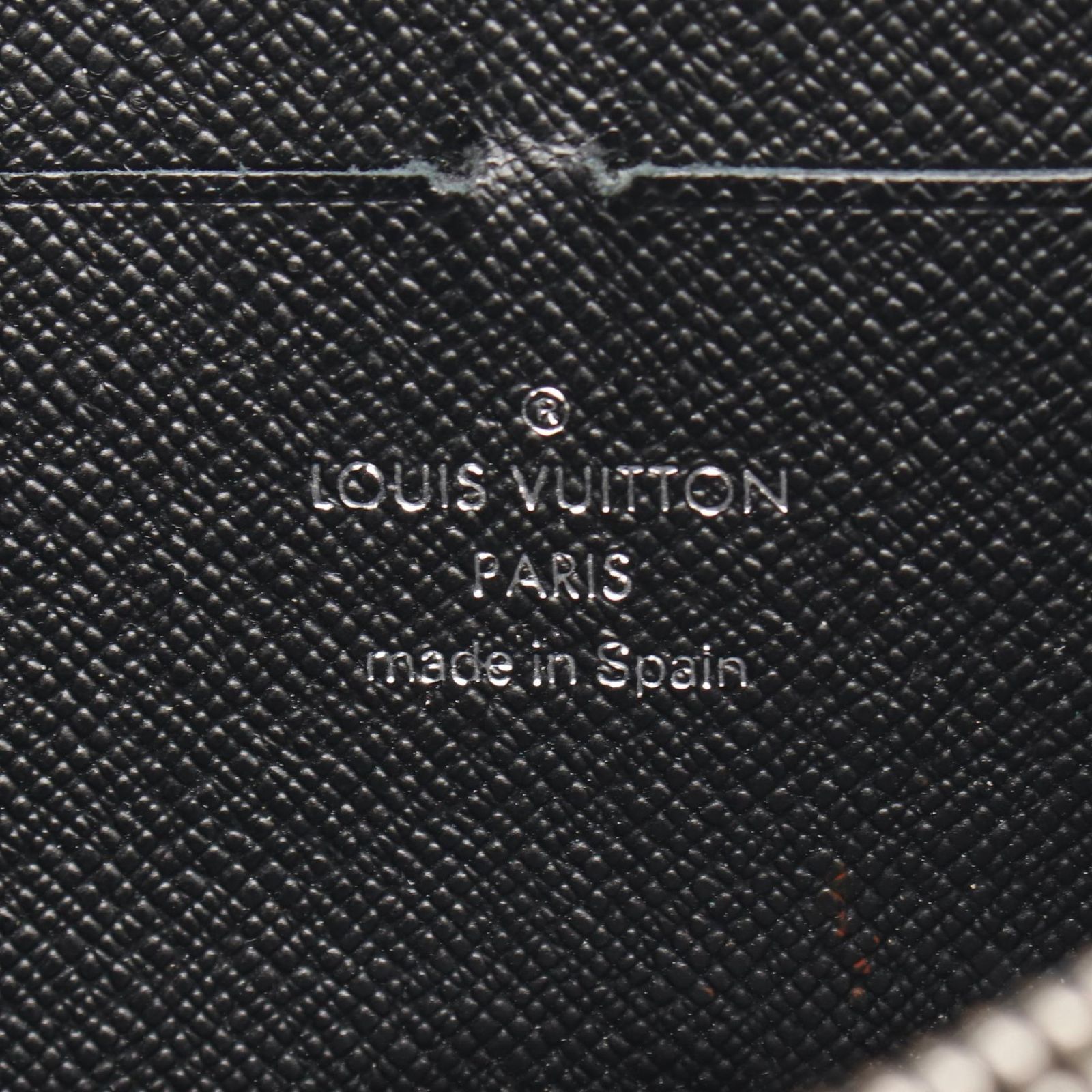 LOUIS VUITTON ルイ・ヴィトン ジッピーウォレット エピエレクトリック