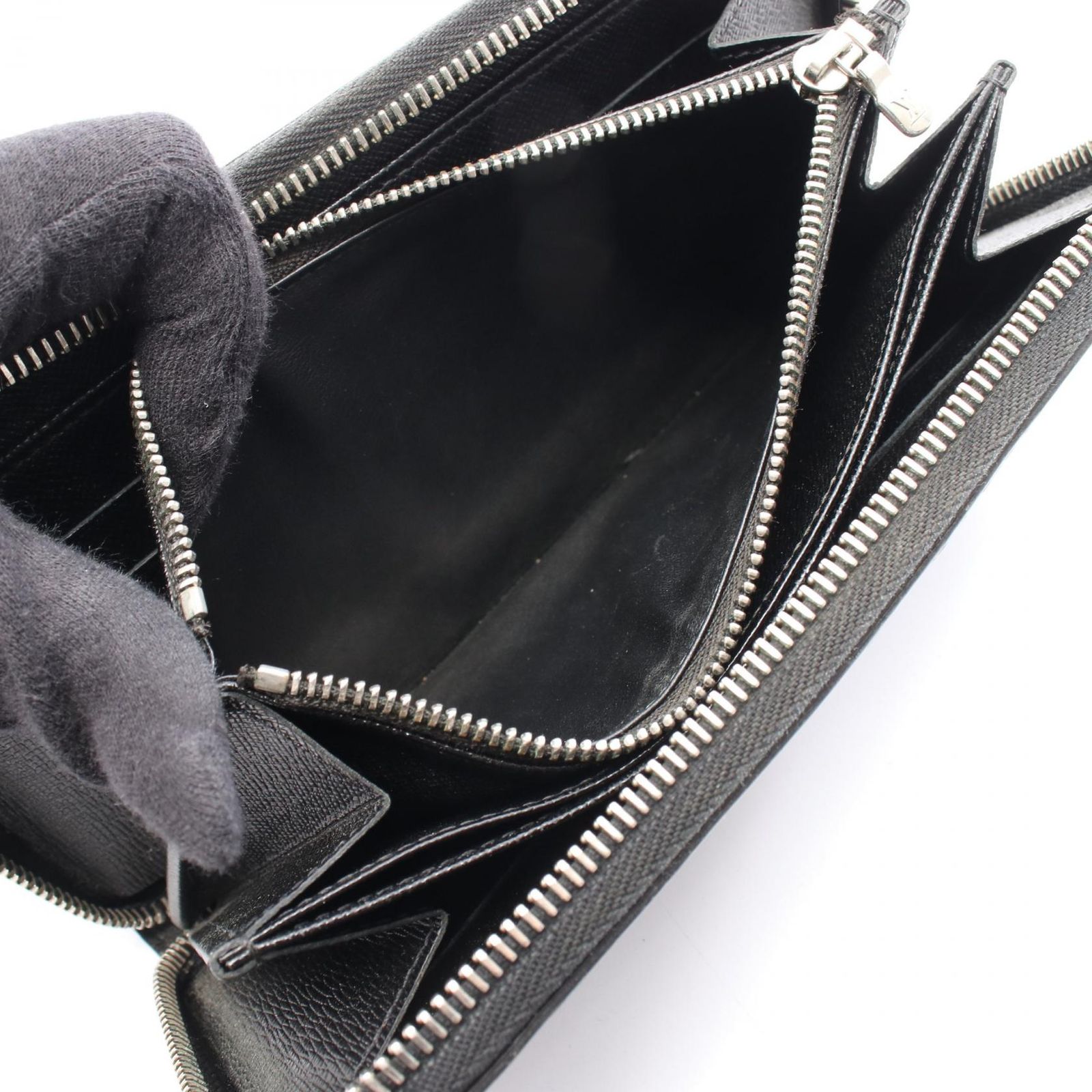 LOUIS VUITTON ルイ・ヴィトン ジッピーウォレット エピエレクトリック