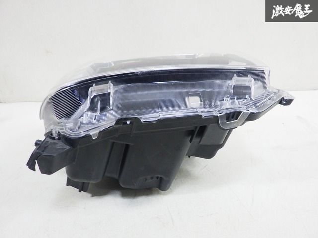 ストア出品】ダイハツ純正 LA900S LA910S タフト LED ヘッドライト