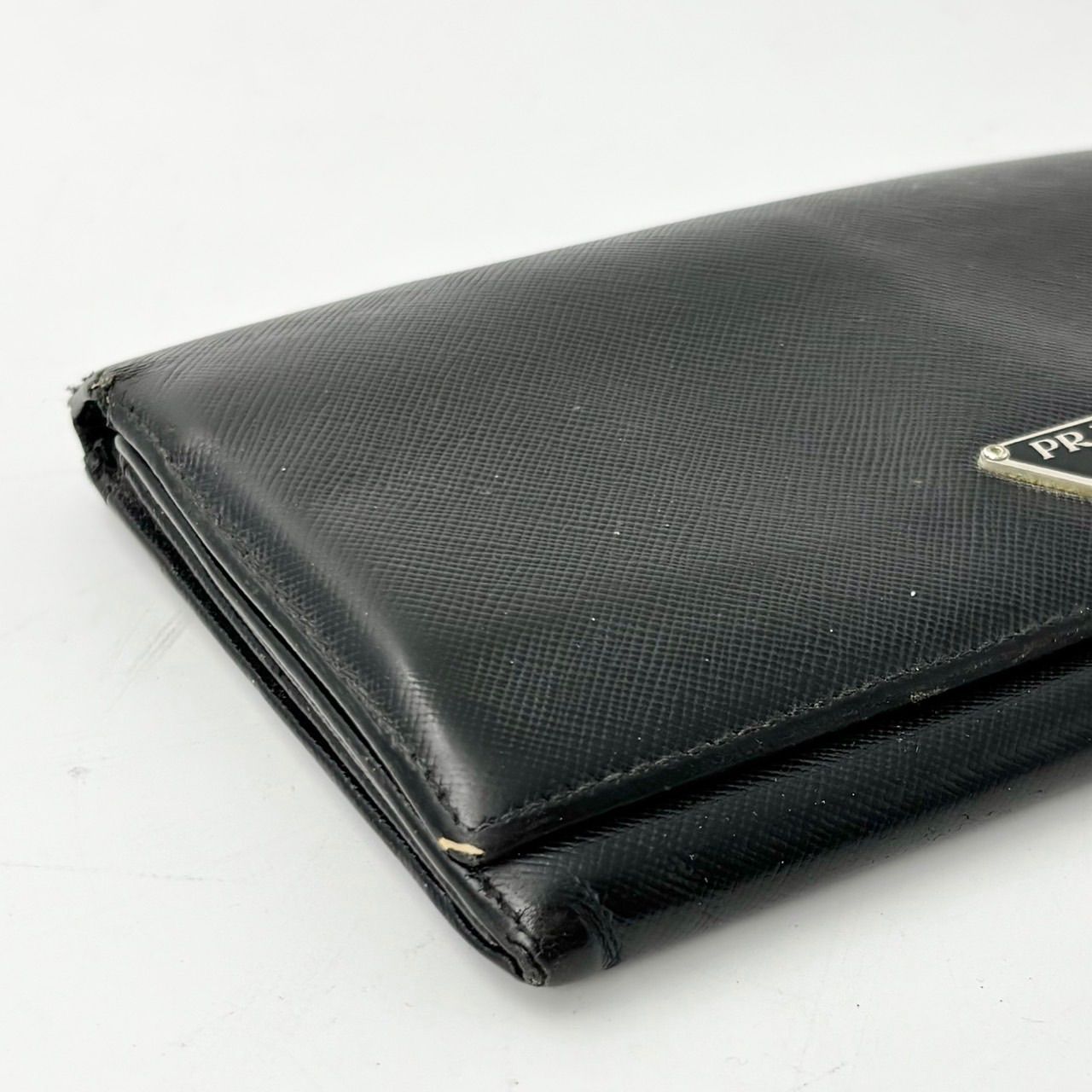 PRADA プラダ 長財布 サフィアーノレザー 大きめ長財布 1548 - メルカリ