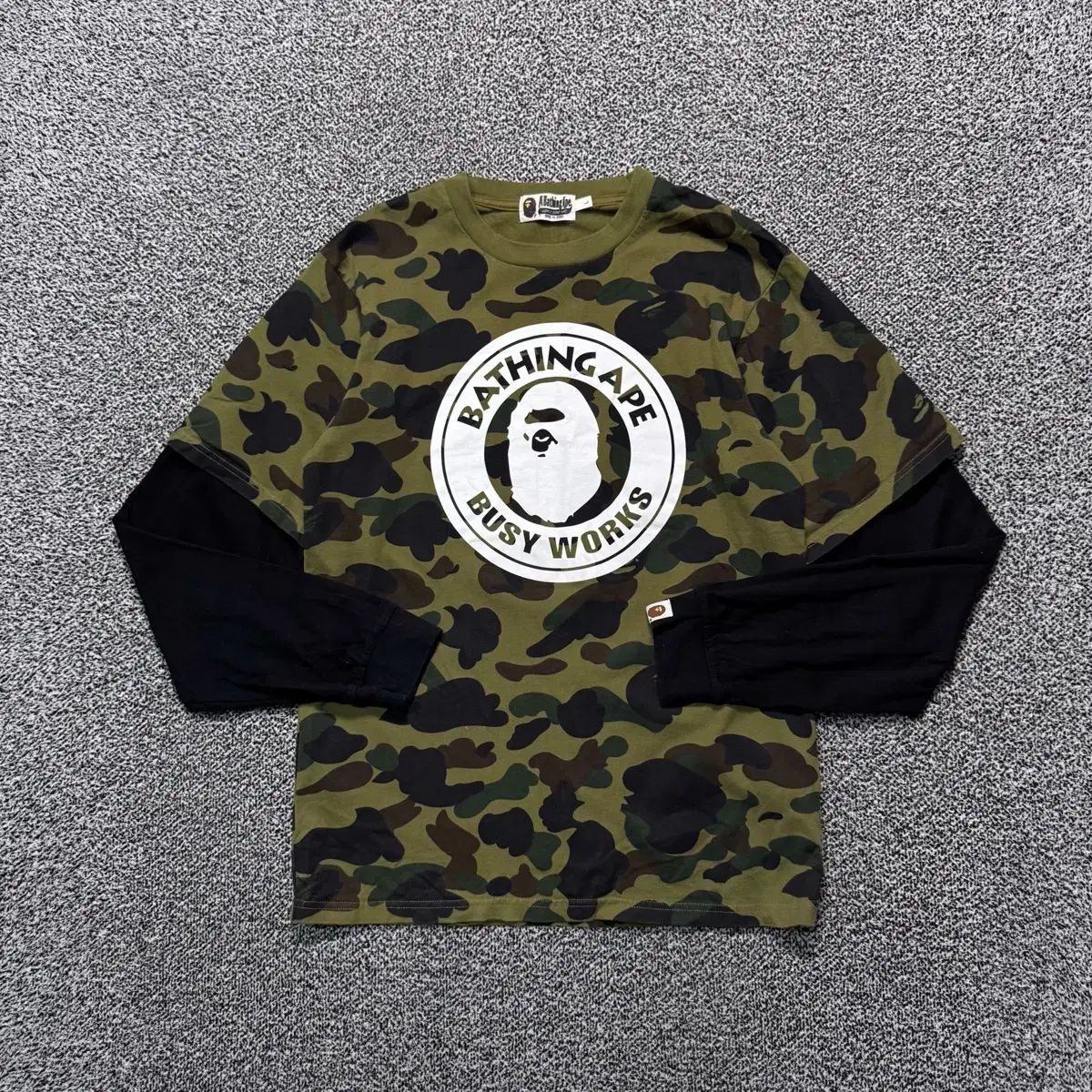 Name : A BATHING APE アベイシングエイプ FIRST カモフラ ミッド ロゴ