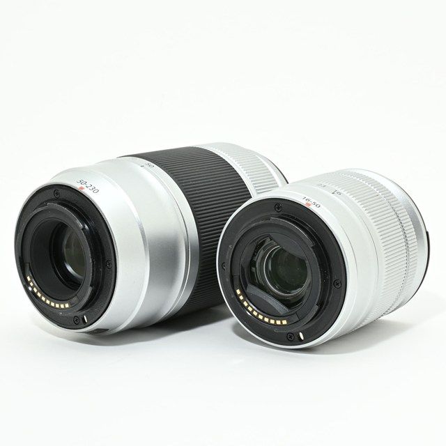 美品＞ FUJIFILM X-A2 ダブルズームレンズキット｜XC16-50mm IS II ＋