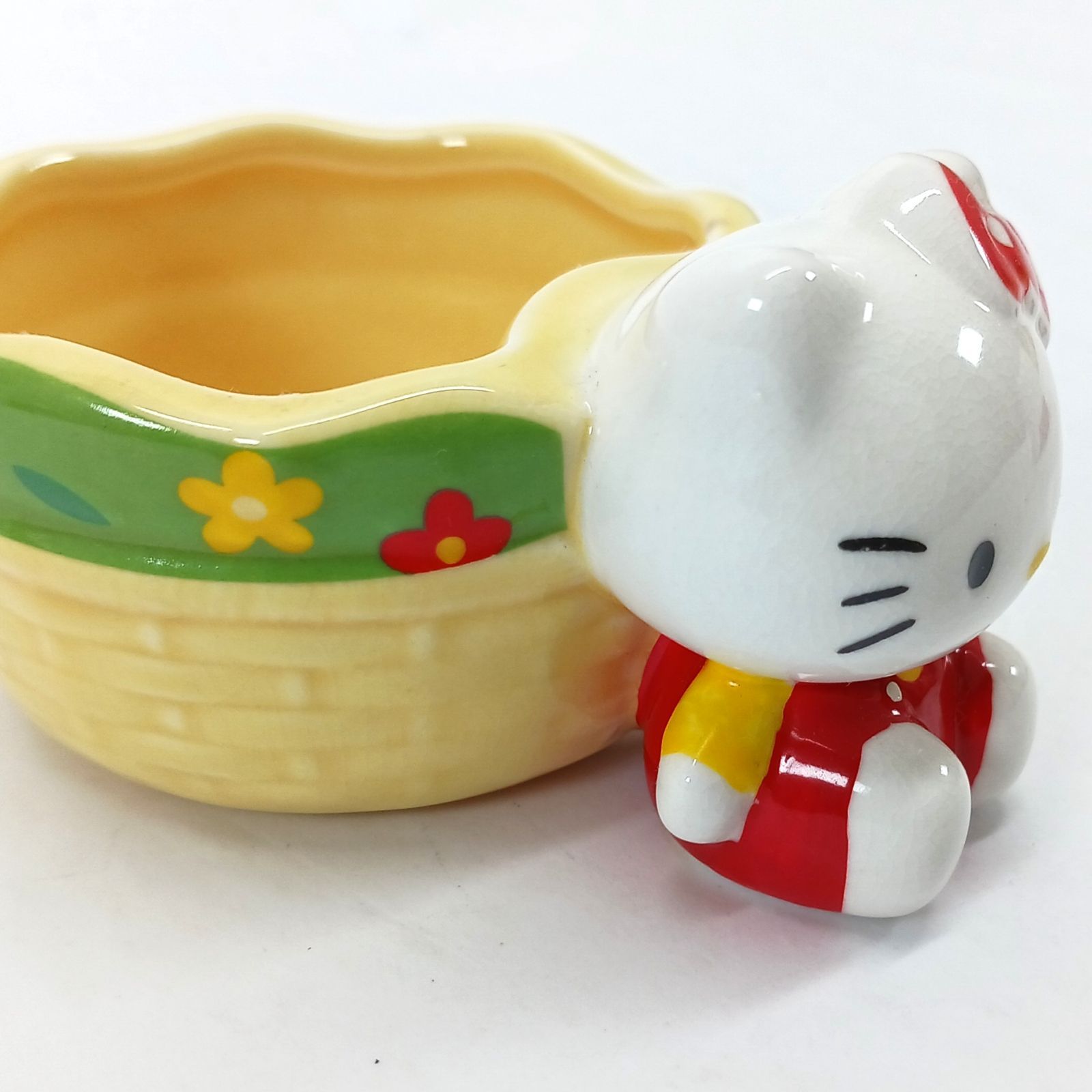 ハローキティ キティちゃん ビンテージ 小物入れ ティーカップ 2点