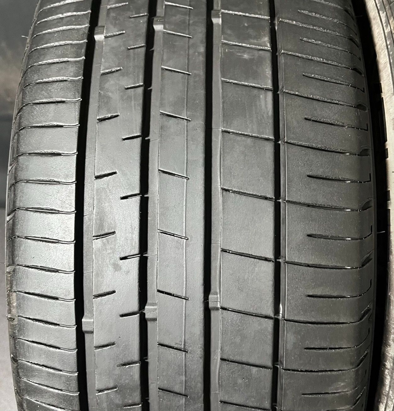 2023年製 約8分山 ダンロップ DUNLOP ビューロ VEURO VE304 235⁄55R19 2023年製 約8分山 ダンロップ DUNLOP ビューロ VEURO VE304 235⁄55R19