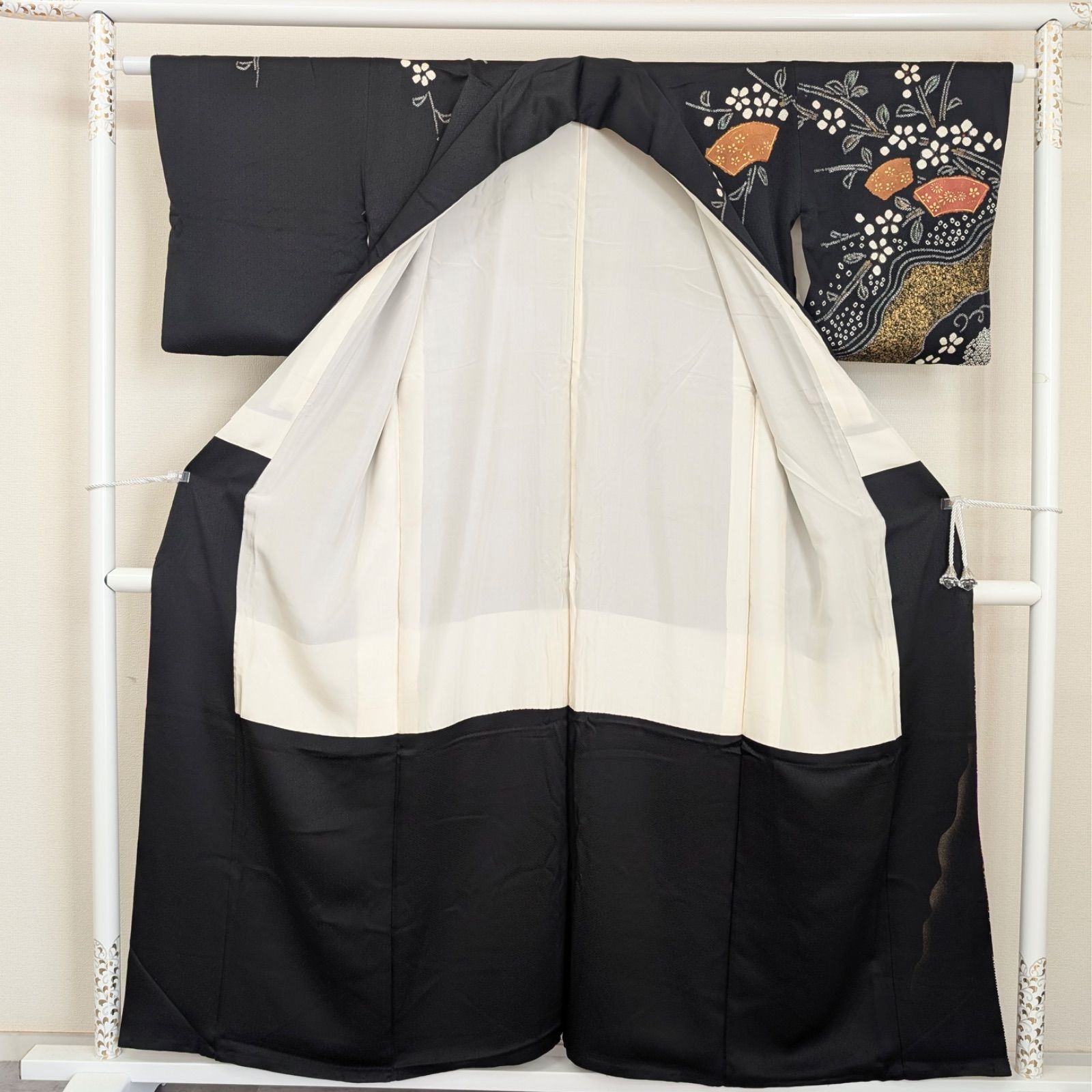 akmx53 kf-1154 美品 逸品 粋 金彩 刺繡入り 正絹 訪問着 【公式通販】