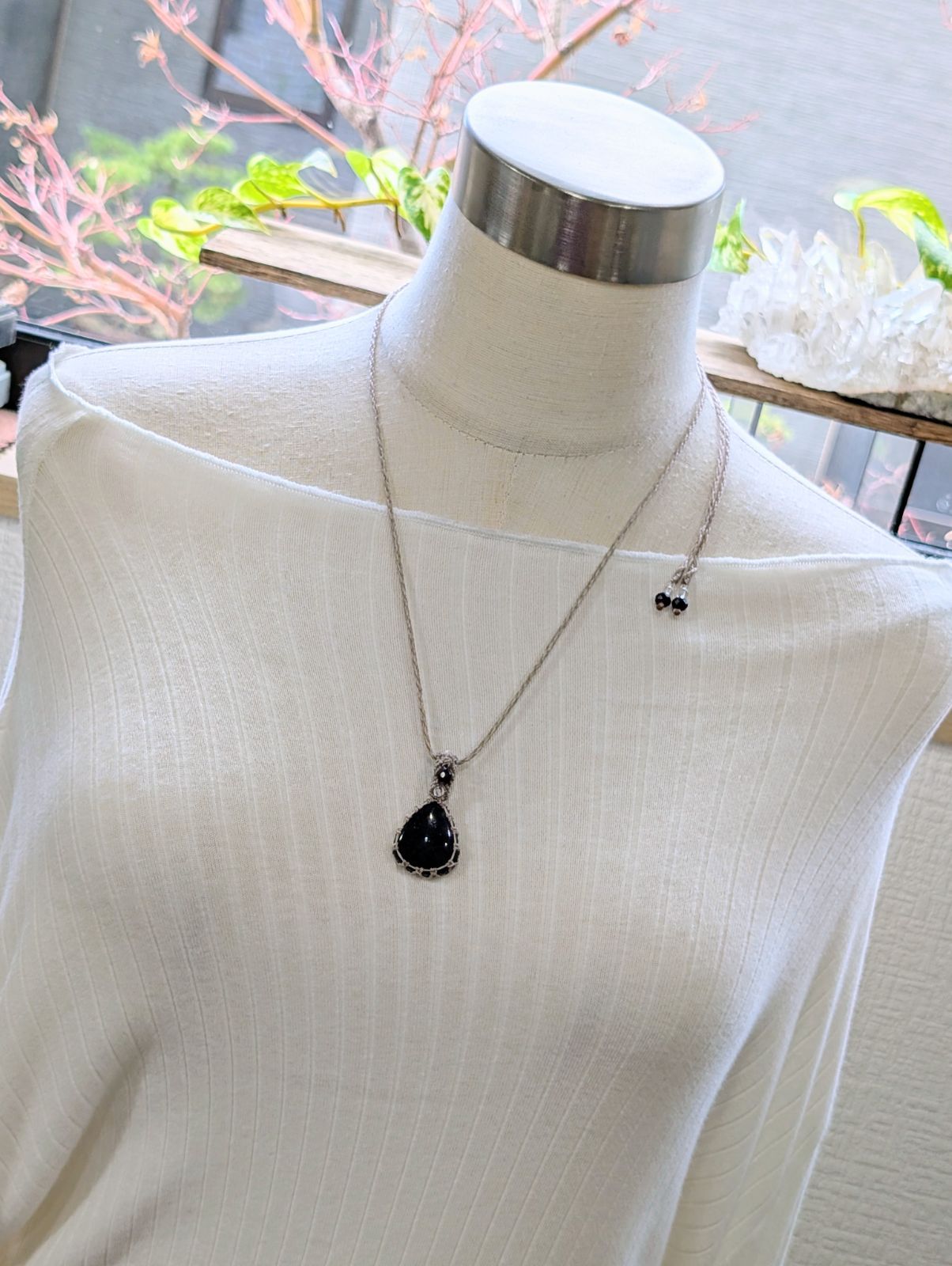 ☆アイオライトサンストーン☆マクラメ編みネックレス 500・マクラメ