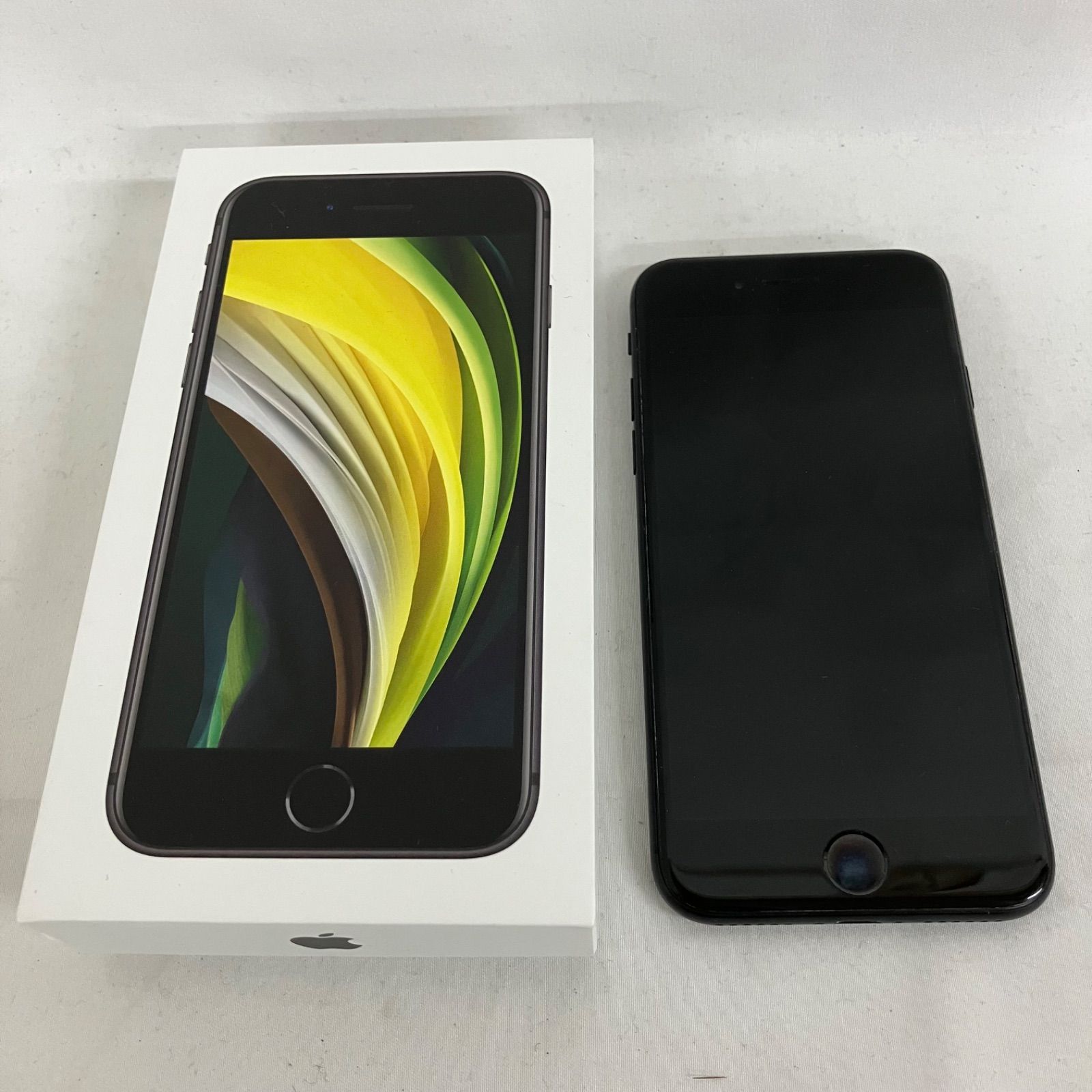 中古 iPhoneSE 64GB ブラック 本体 SIMフリー ZXQ007 c277 - メルカリ
