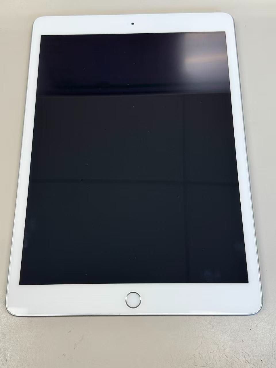 Apple iPad (第7世代) Wi-Fi 128GB シルバー ジャンク品 - メルカリ