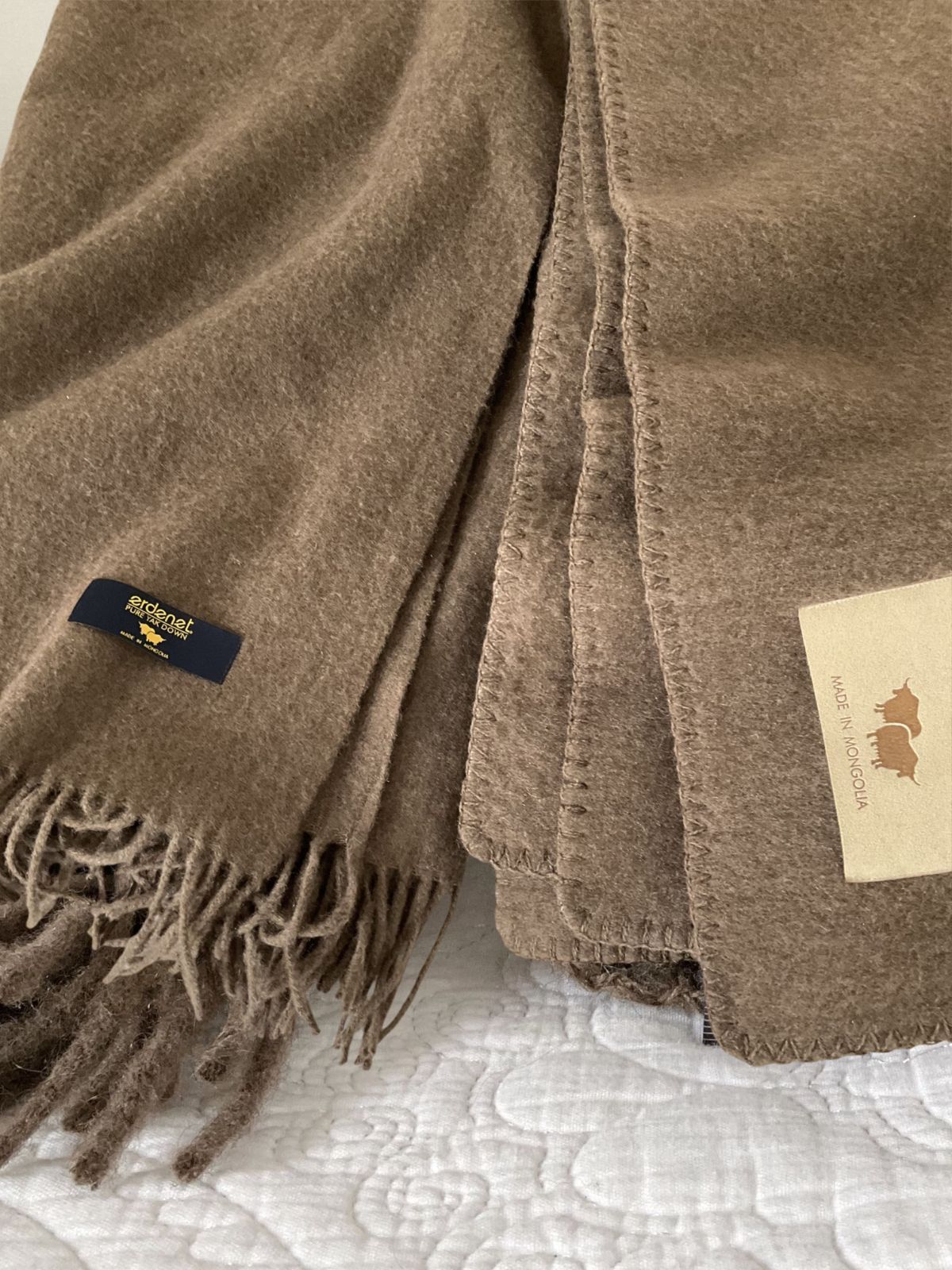 ヤクウール産毛100％ 超厚手 大判ブランケットテキスタイル 150×200cm