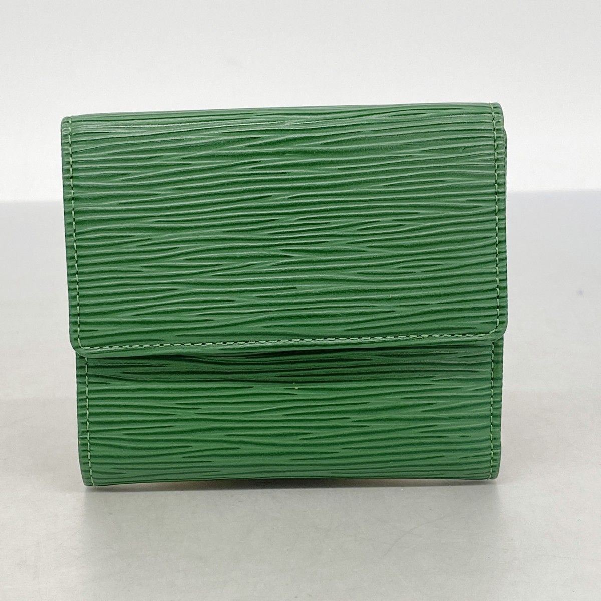 5pd5182-k】ルイヴィトン 三つ折り財布 エピ ポルトモネビエカルト