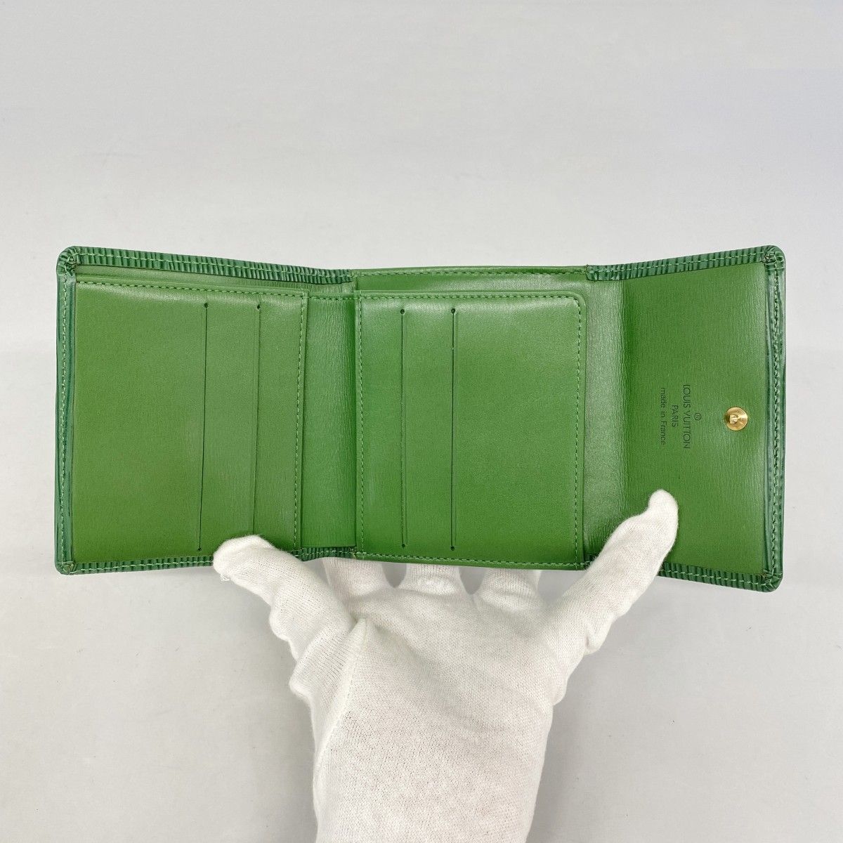 5pd5182-k】ルイヴィトン 三つ折り財布 エピ ポルトモネビエカルト