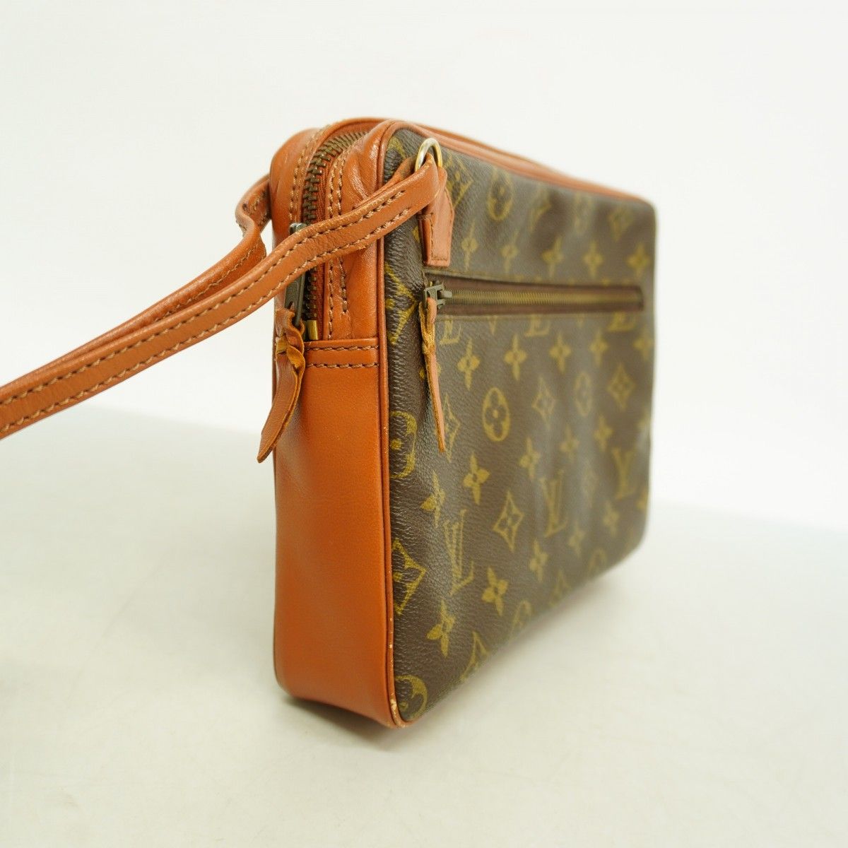 5pd5268-k】ルイヴィトン クラッチバッグ モノグラム サックスポ