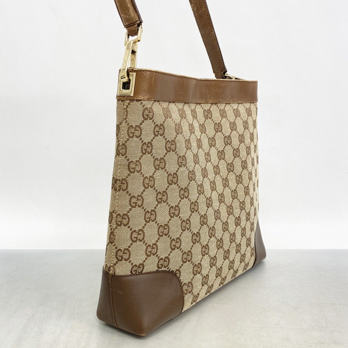 ⭐️正規品 グッチ ボディーバッグ GGキャンバスブラウン 金具 ショルダー中古♪ 5pd5386-k】グッチ ショルダーバッグ GGキャンバス 001 4231