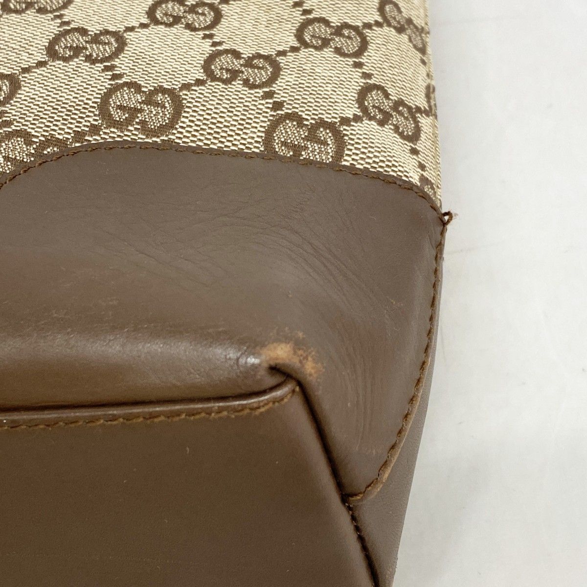 5pd5386-k】グッチ ショルダーバッグ GGキャンバス 001 4231