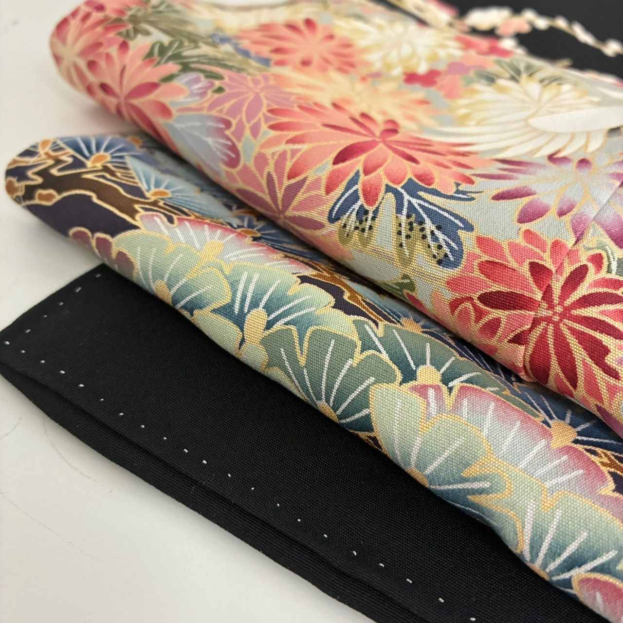 黒留袖 作家物 友禅 鶴 裄67.5 五つ紋 比翼 正絹 着物 MK-2474 - メルカリ