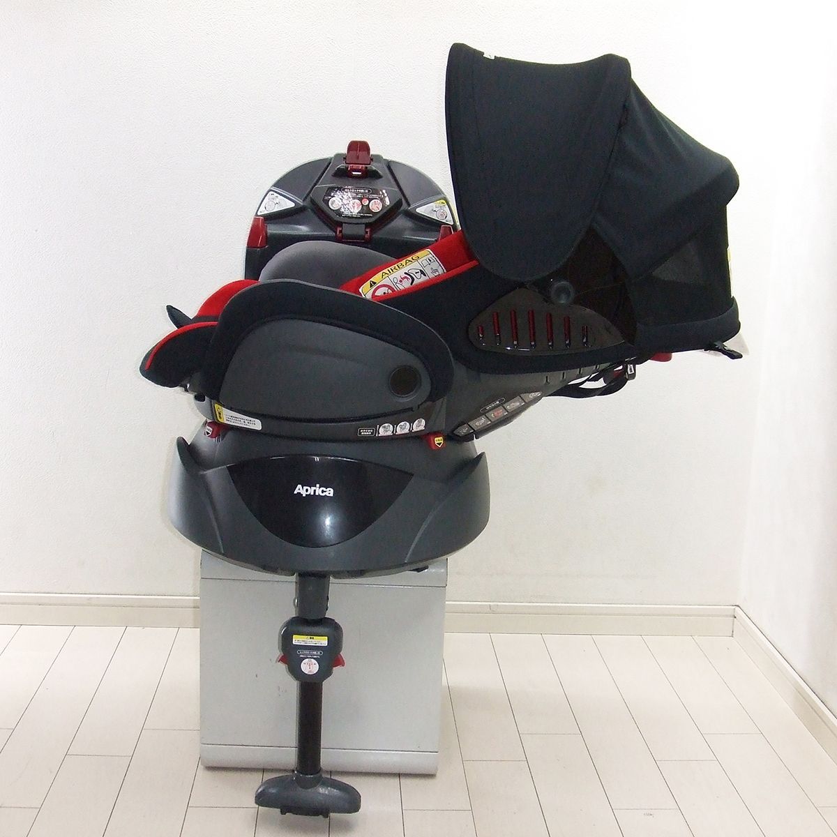 美品 チャイルドシート 中古 アップリカ ディアターンプラス