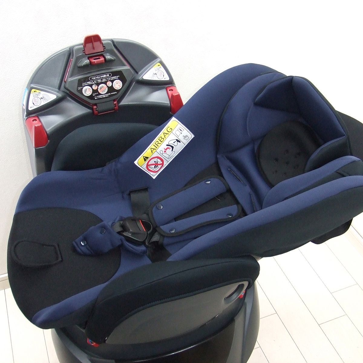 チャイルドシートaprica 中古、美品 美品 チャイルドシート 中古 アップリカ ディアターンプラスAB Aprica