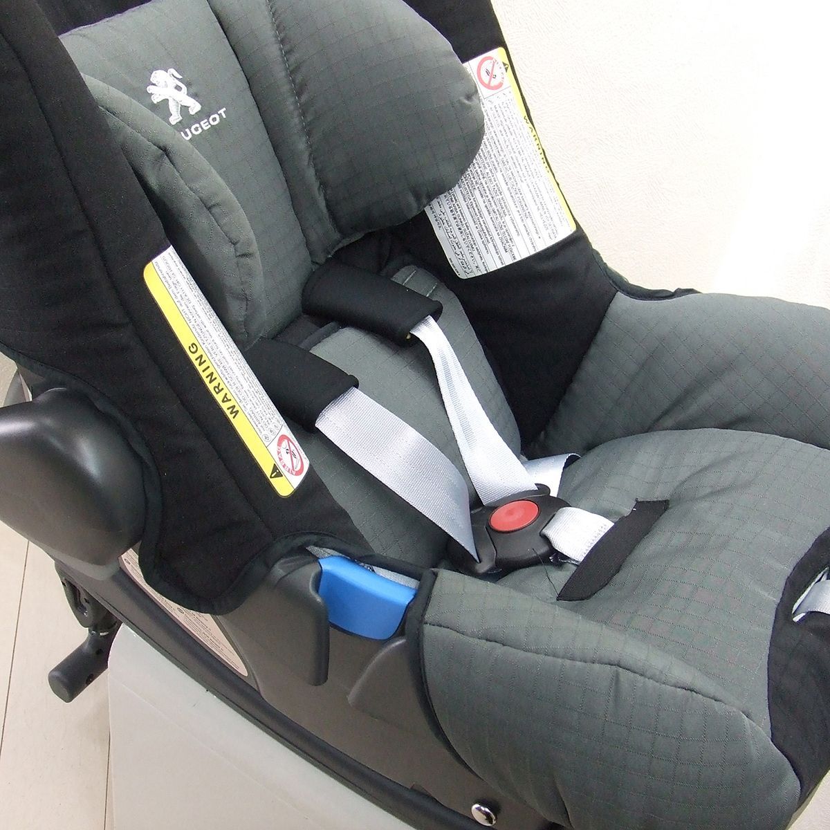 プジョー Peugeot チャイルドシート Britax 新生児から ISOFIX 中古 