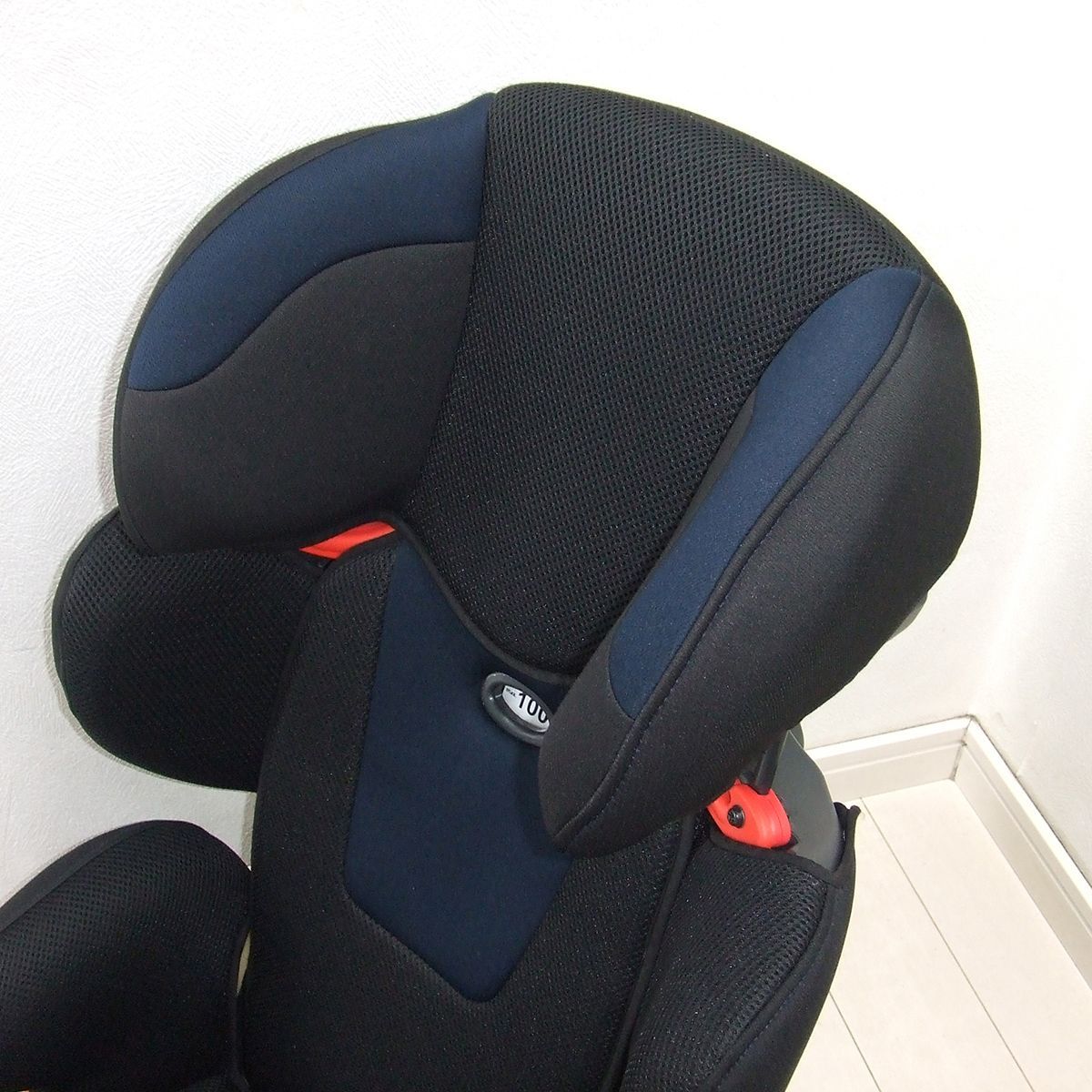 美品 ジュニアシート JSS タカタ TAKATA チャイルドガードジュニア