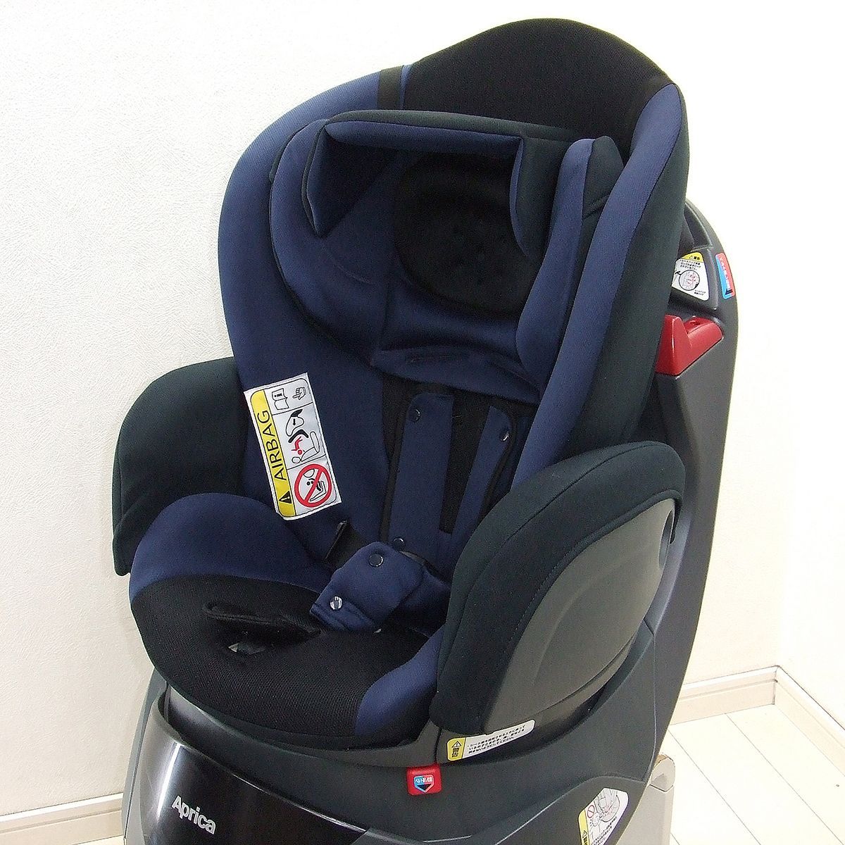 美品 チャイルドシート 中古 アップリカ ディアターンプラスAB Aprica