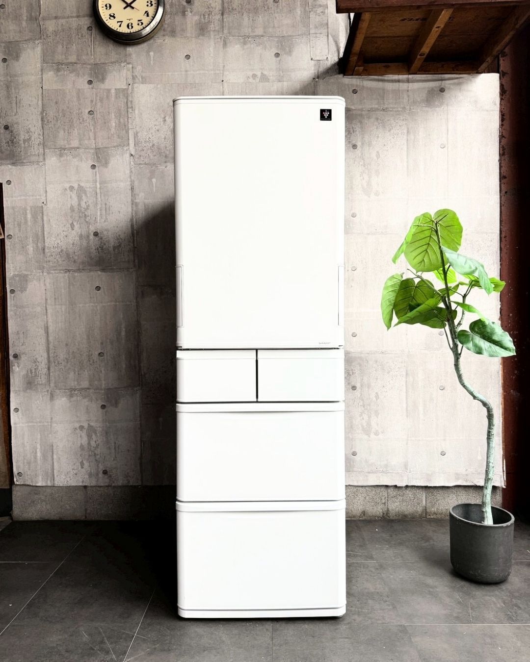 設置まで✨ SHARP ファミリー用冷蔵庫 412L✨ 2024年製⭕️ - メルカリ