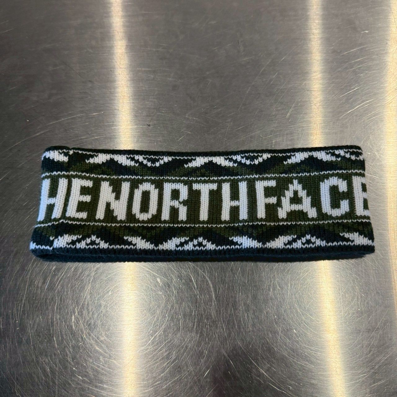 専用出品　supreme the north face コラボ　ヘッドバンド 専用出品 supreme the north face コラボ ヘッドバンド 専用出品