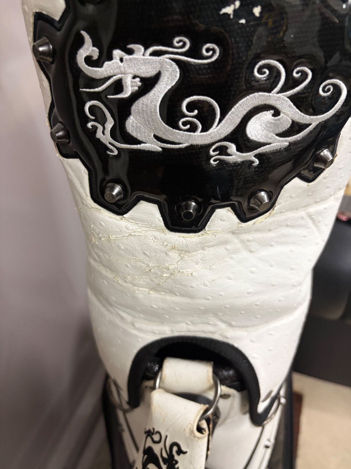 ダンスウィズドラゴン キャディバッグ 使用感あり 劣化有 - メルカリ