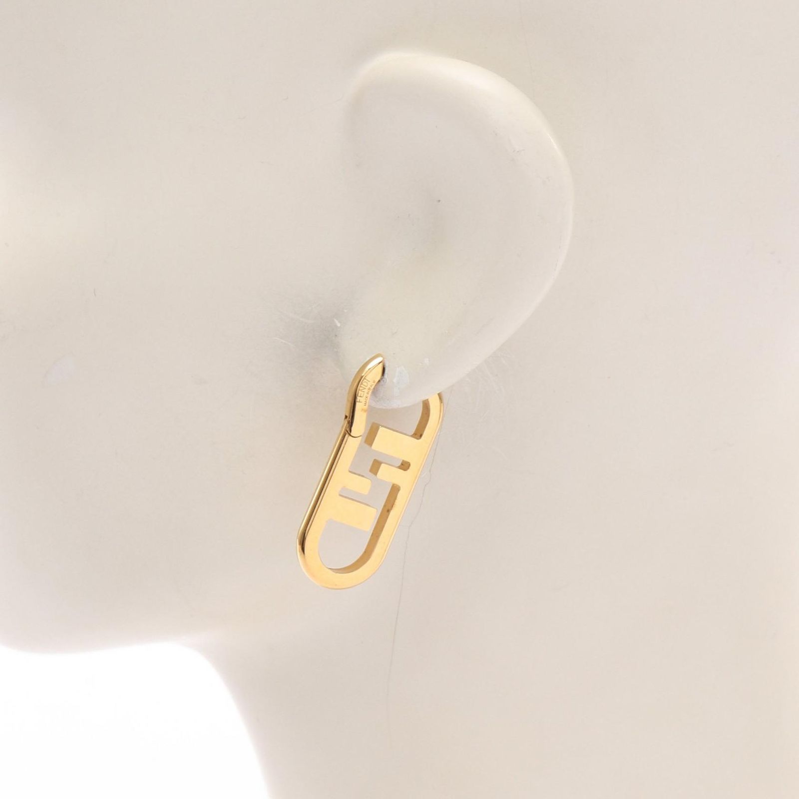 フェンディ FENDI ピアス FFロゴ GP（ゴールドメッキ） ピアス