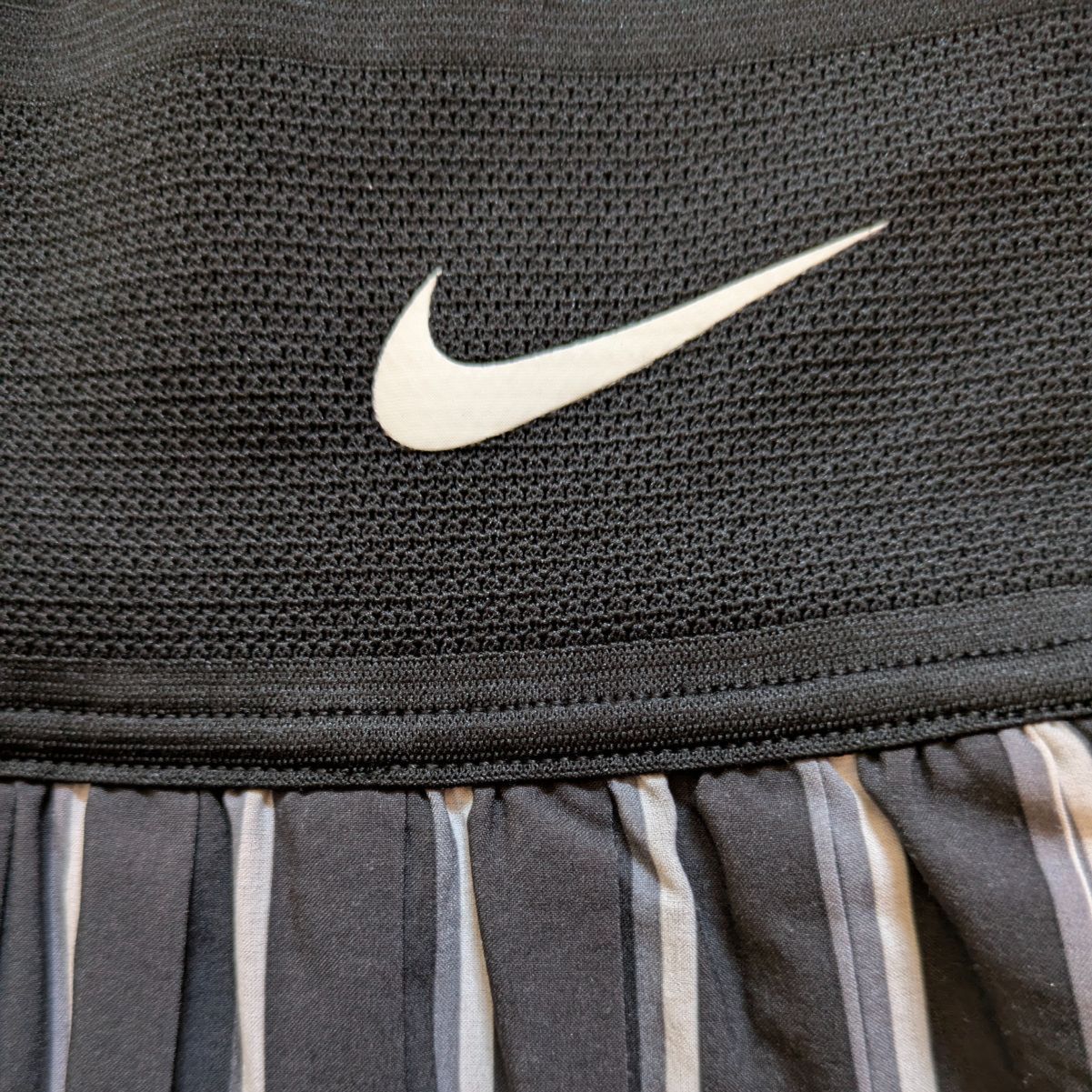 NIKE ナイキ テニス ウェア スコート 2枚セット Мサイズ 中古美品 黒白