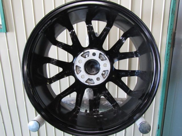 ボルボ用B級品】INFORGED(インフォージド)IFG1537 ホイール ボルボ用B級品】INFORGED(インフォージド)IFG1537 ホイール