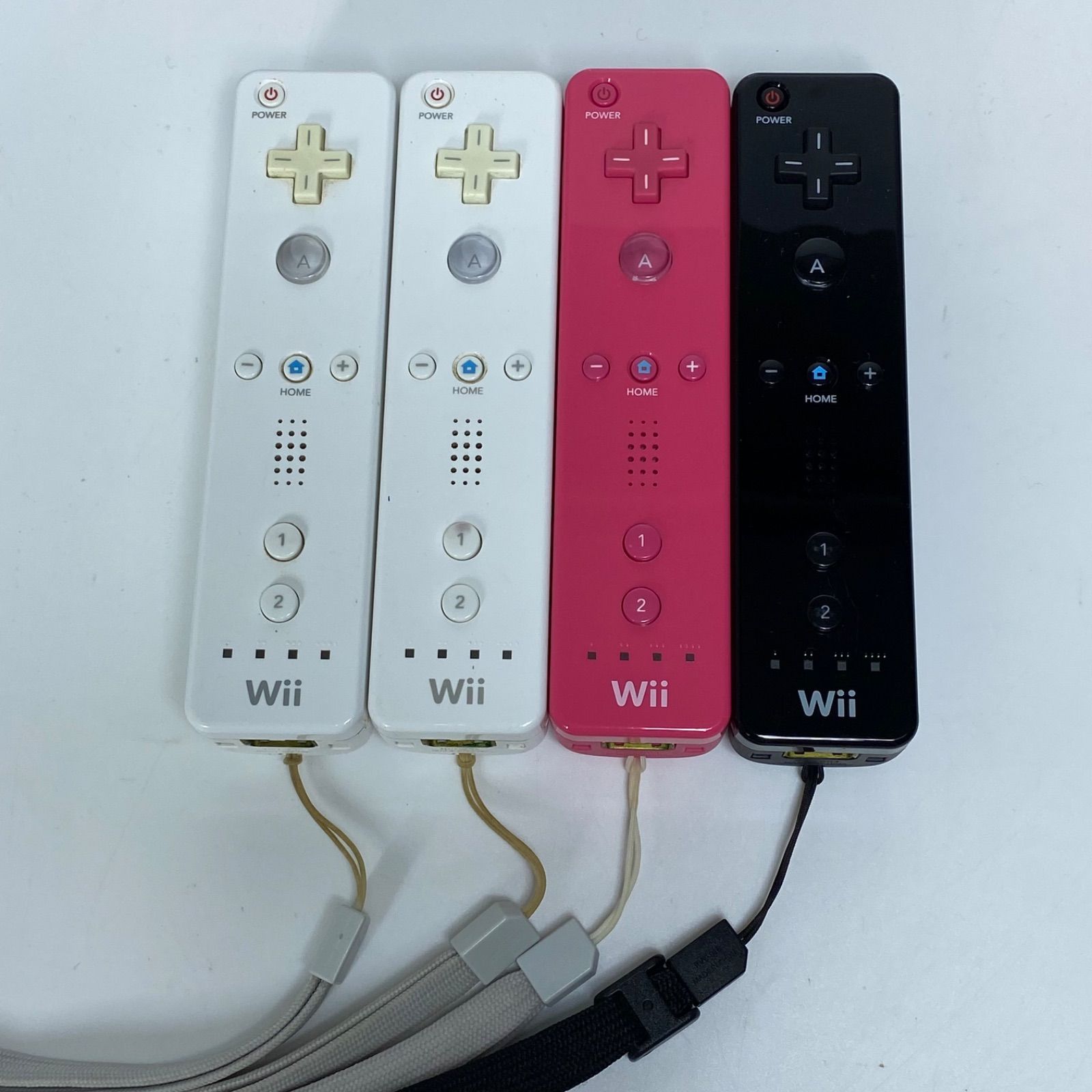 Wii本体 セット 4人で遊べる 動作確認済み リモコン4本 ヌンチャク3本
