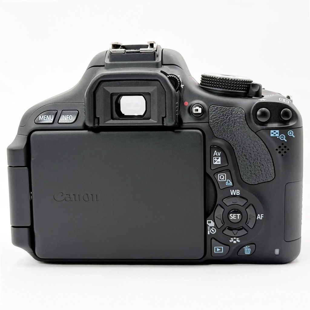 美品】キヤノン CANON EOS Kiss X5 ダブルズームキット 一眼レフ