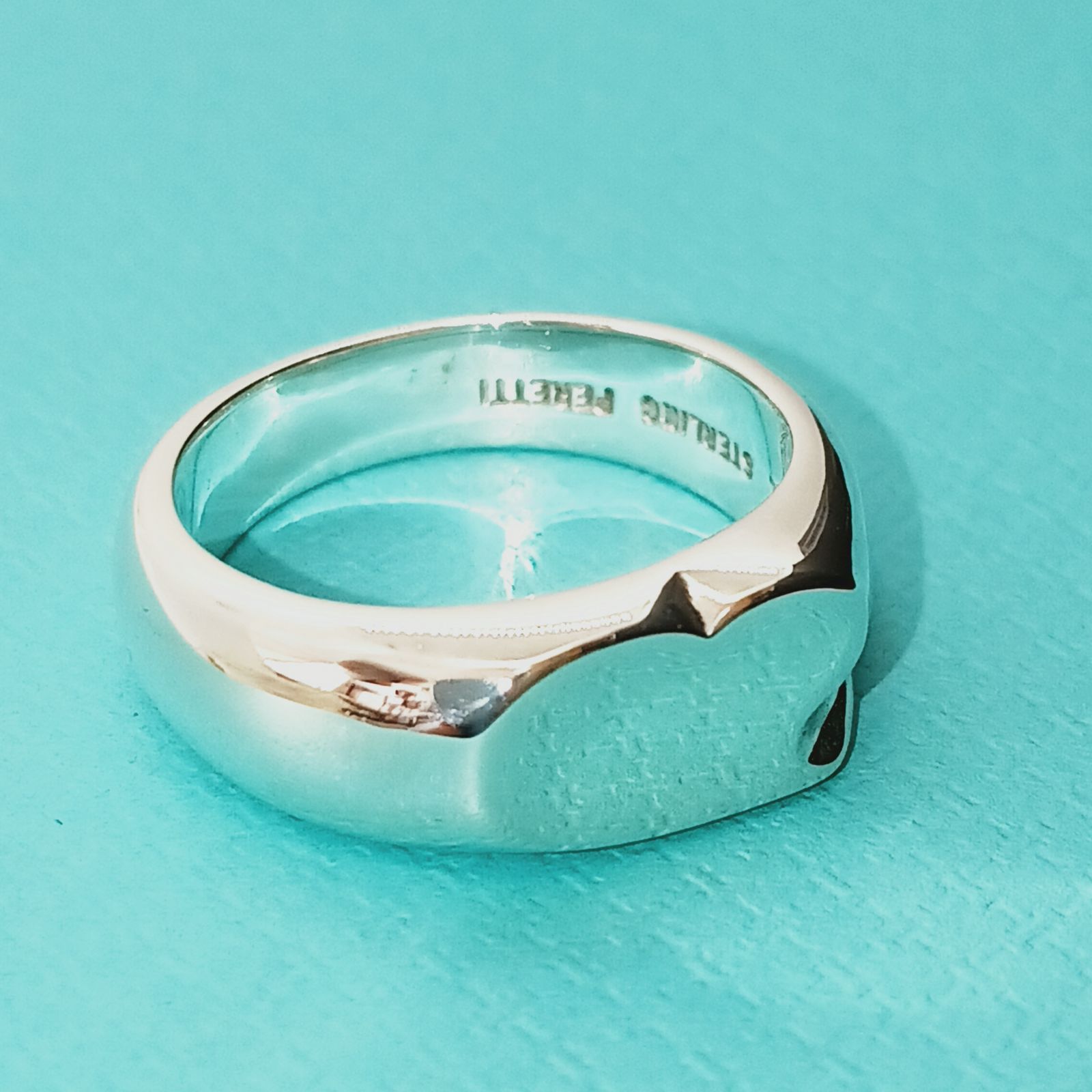 新品仕上げ】ティファニー TIFFANY リング カーブドハート約9号 変色